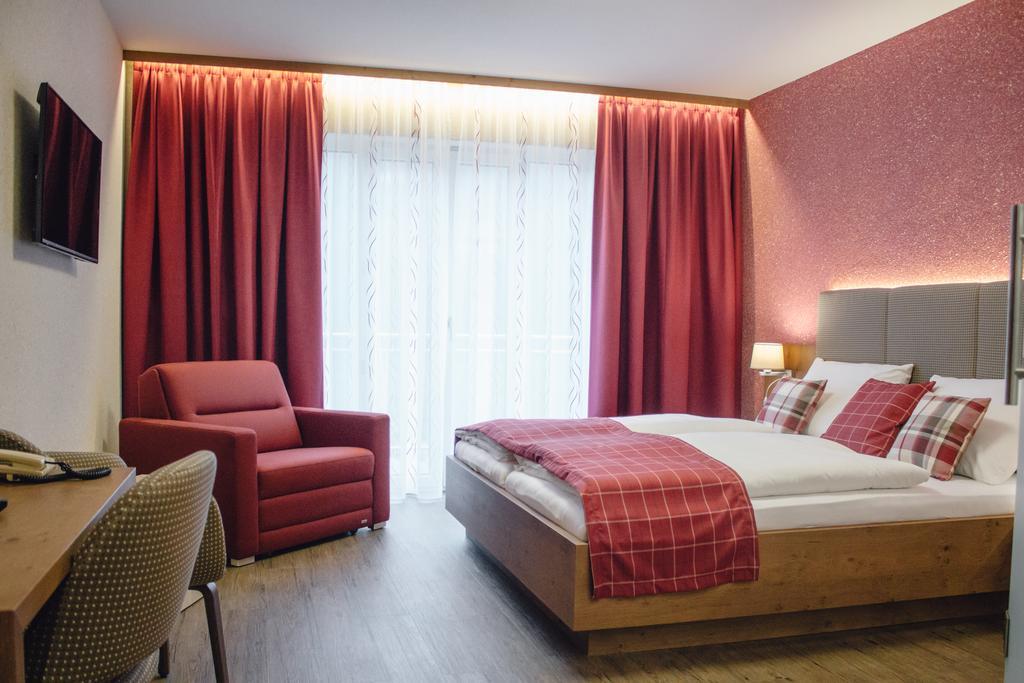 Gasthof-Pension Luger Wesenufer Zewnętrze zdjęcie