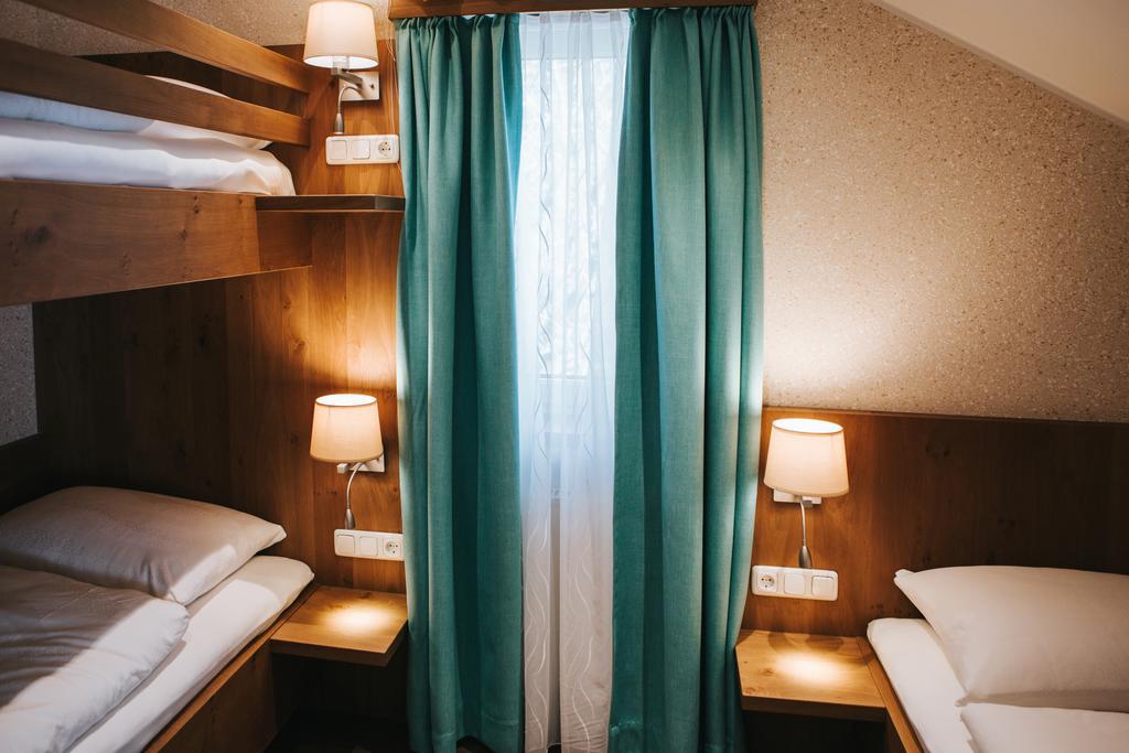 Gasthof-Pension Luger Wesenufer Zewnętrze zdjęcie